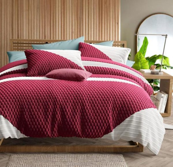 Ruby Duvet - Image 2