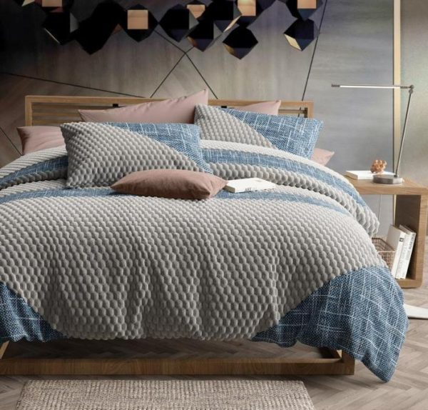 Ruby Duvet - Image 3